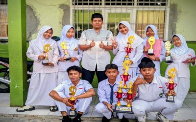 Alunan Prestasi! Marching Band Gema Swara Al Kahfi MTs Ats-Tsuur Raih Juara 3 Tingkat Kabupaten Cianjur